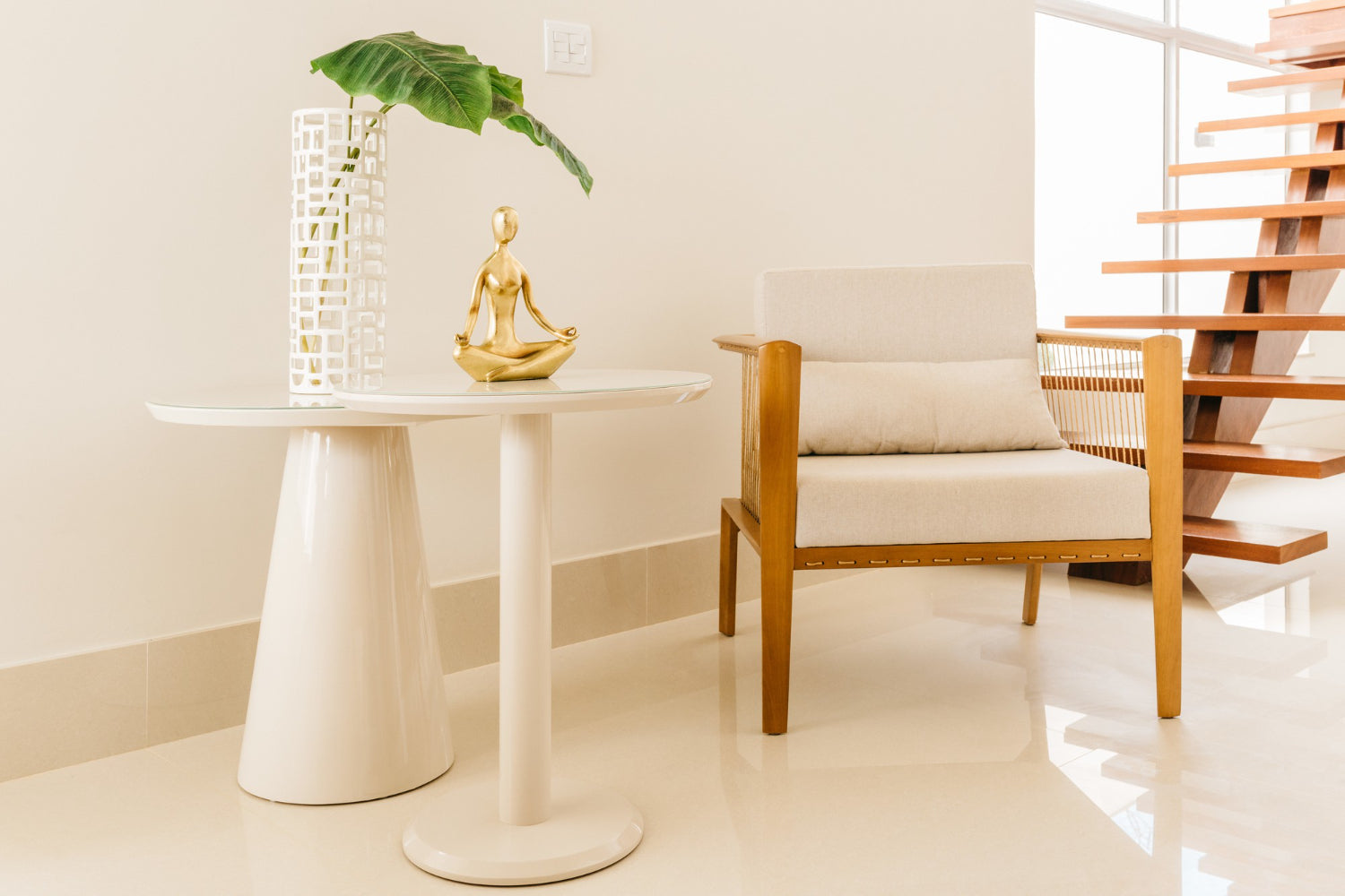 10 Space-Saving Side Table Design Ideas For Your Living Room